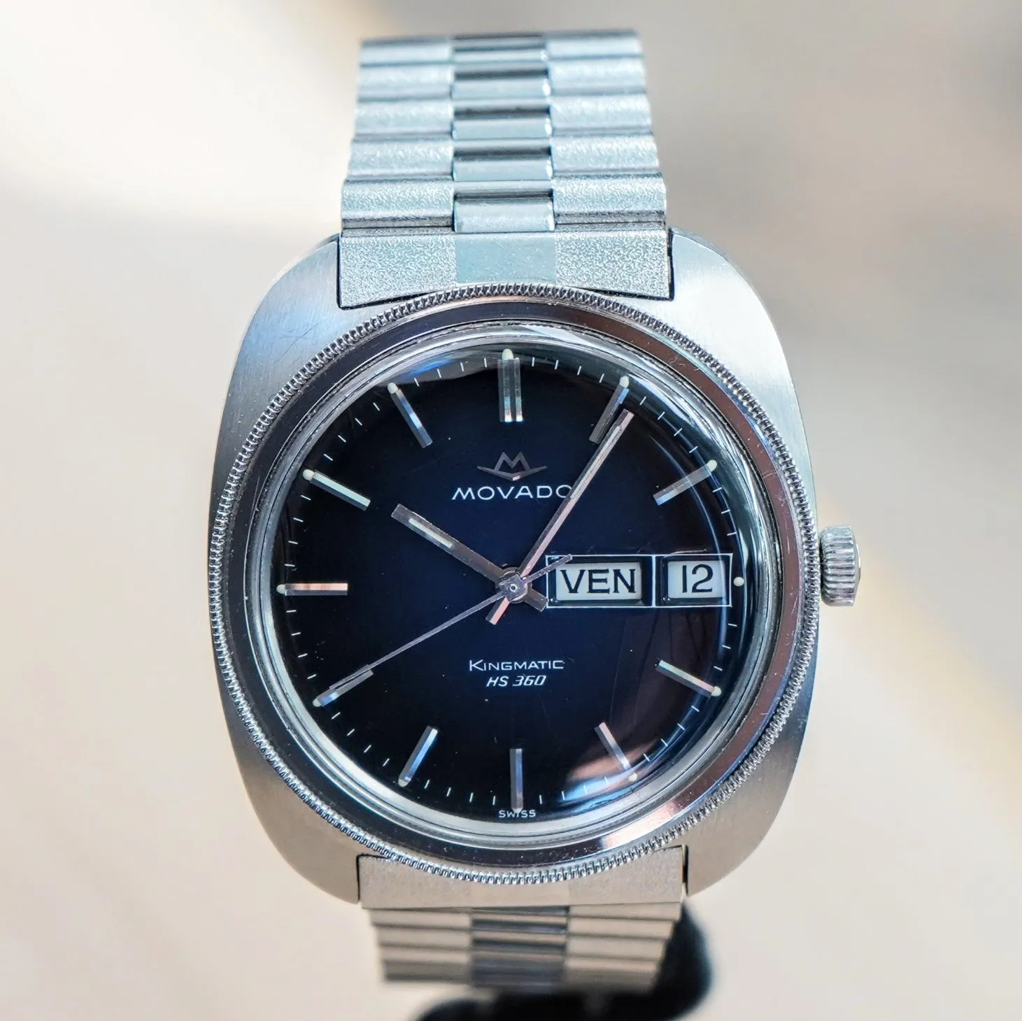 MOVADO Kingmatic HS 360 Watch Sub-Sea Day/Date Cushion Case Blue Dial Original Bracelet Wristwatch