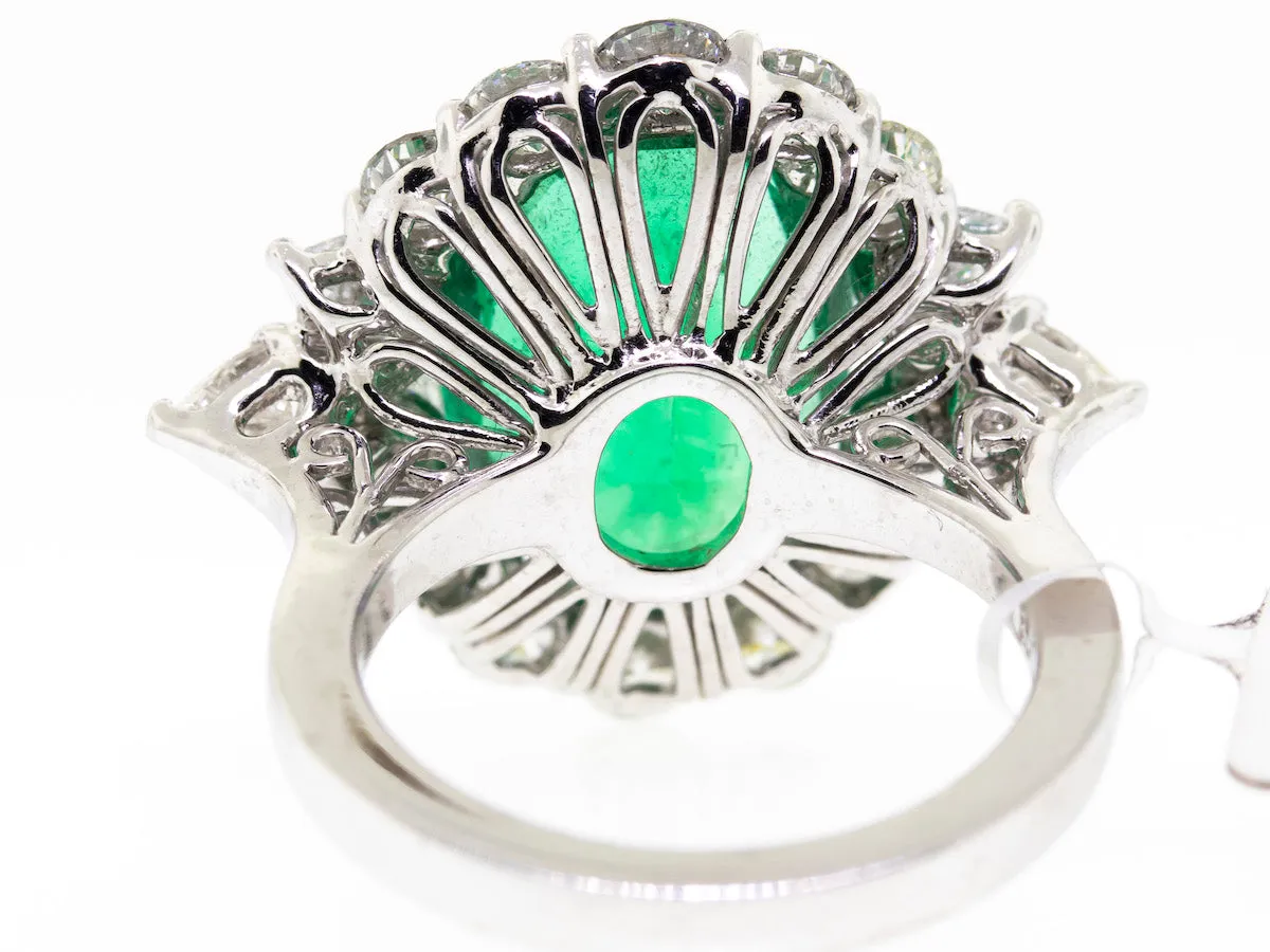 Natural GIA Emerald Ring 6.51ct Extra-Fine Emerald Oval with 3.06ct Diamonds