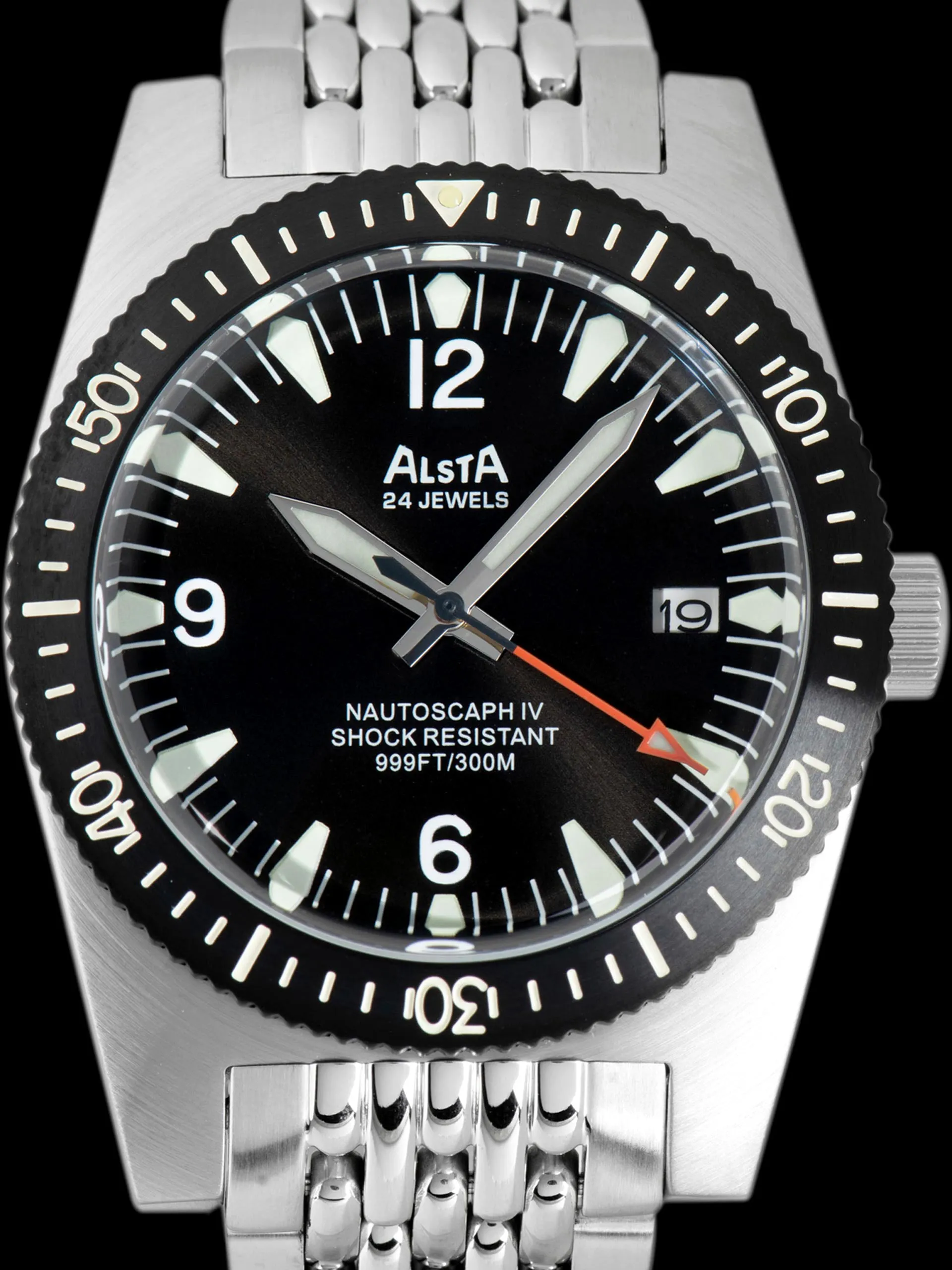 Nautoscaph IV - Black