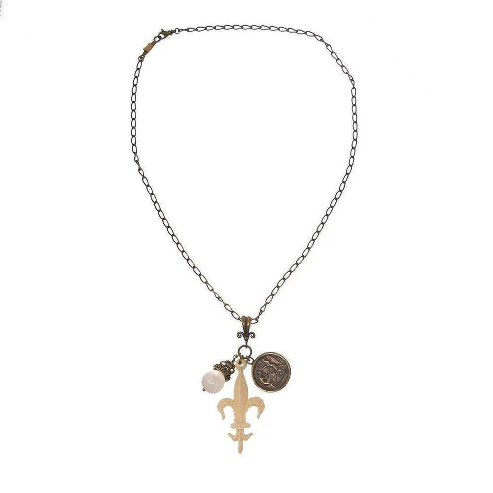 Necklace Fleur de Lis charm
