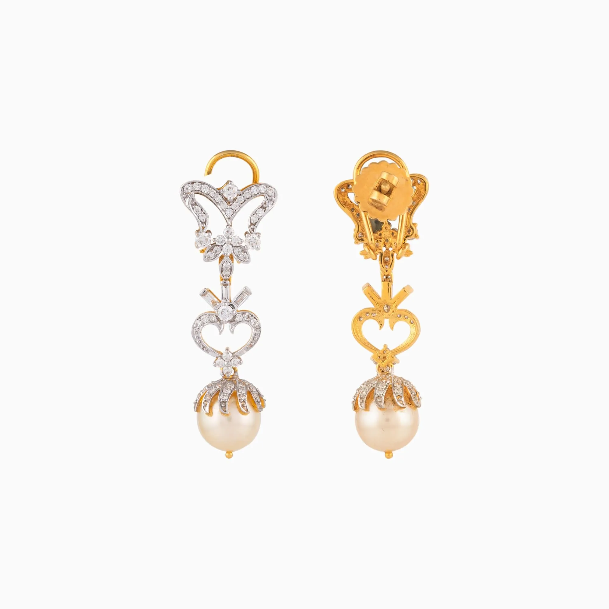 Necklace with Round Cut Diamond, Begg Cut Diamond, S.S. Pearls with Cap in Gold Chain   dia. begg.   s s moti   cap   gold chain-WDN942