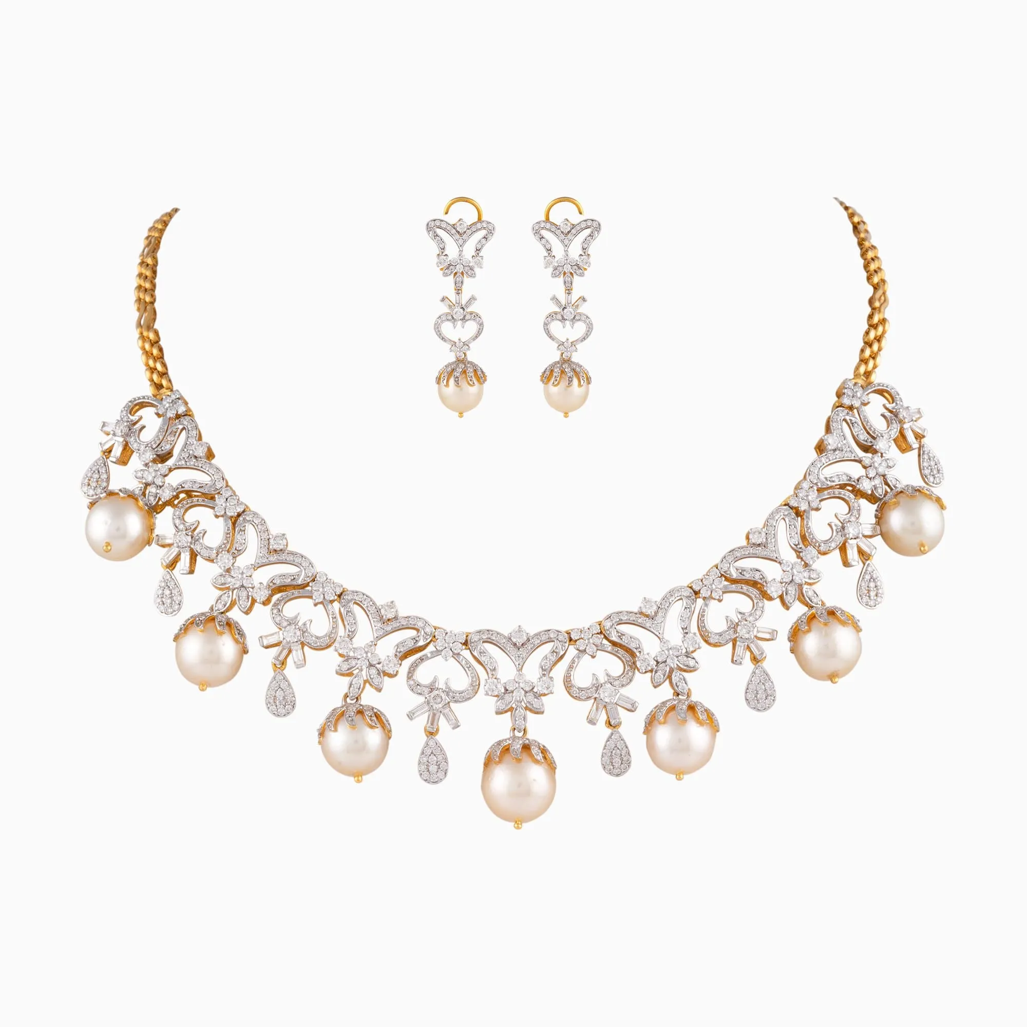 Necklace with Round Cut Diamond, Begg Cut Diamond, S.S. Pearls with Cap in Gold Chain   dia. begg.   s s moti   cap   gold chain-WDN942