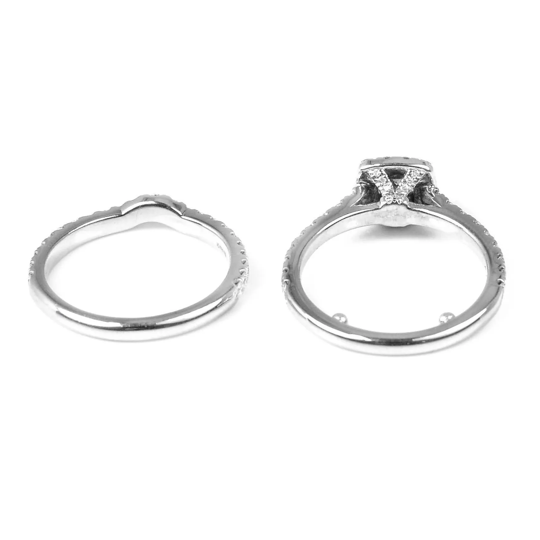 Neil Lane 14ct White Gold & 0.81ct Princess Cut Halo Diamond Engagement Ring & 0.33ct Diamond Wedding Band Bridal Set Size: K