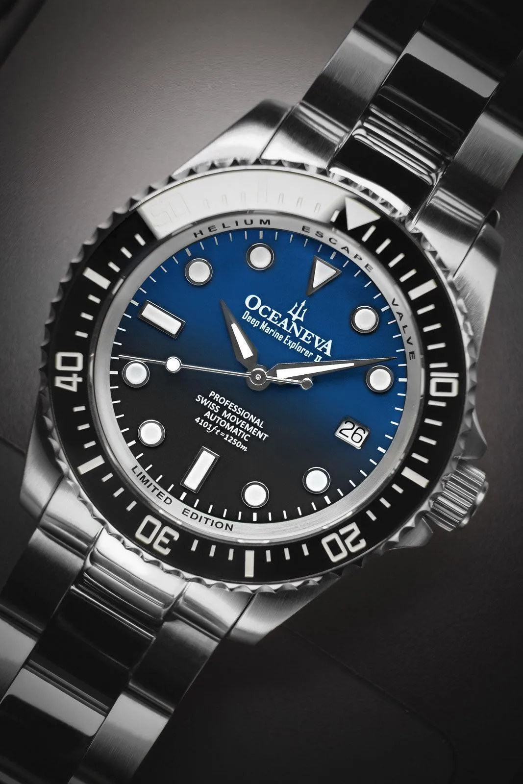 Oceaneva Men's Deep Marine Explorer II1250M Pro Diver Watch Blue Black Watch Black Bezel