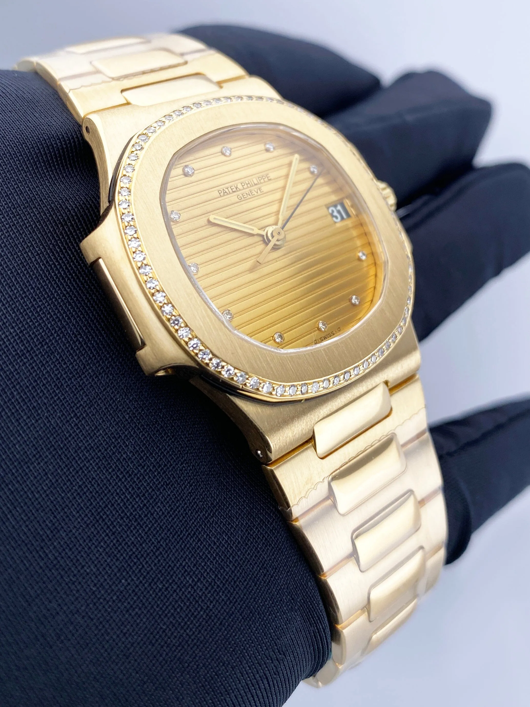 Patek Philippe Nautilus 3800/2J Champagne Diamond Dial Mens Watch With Archives