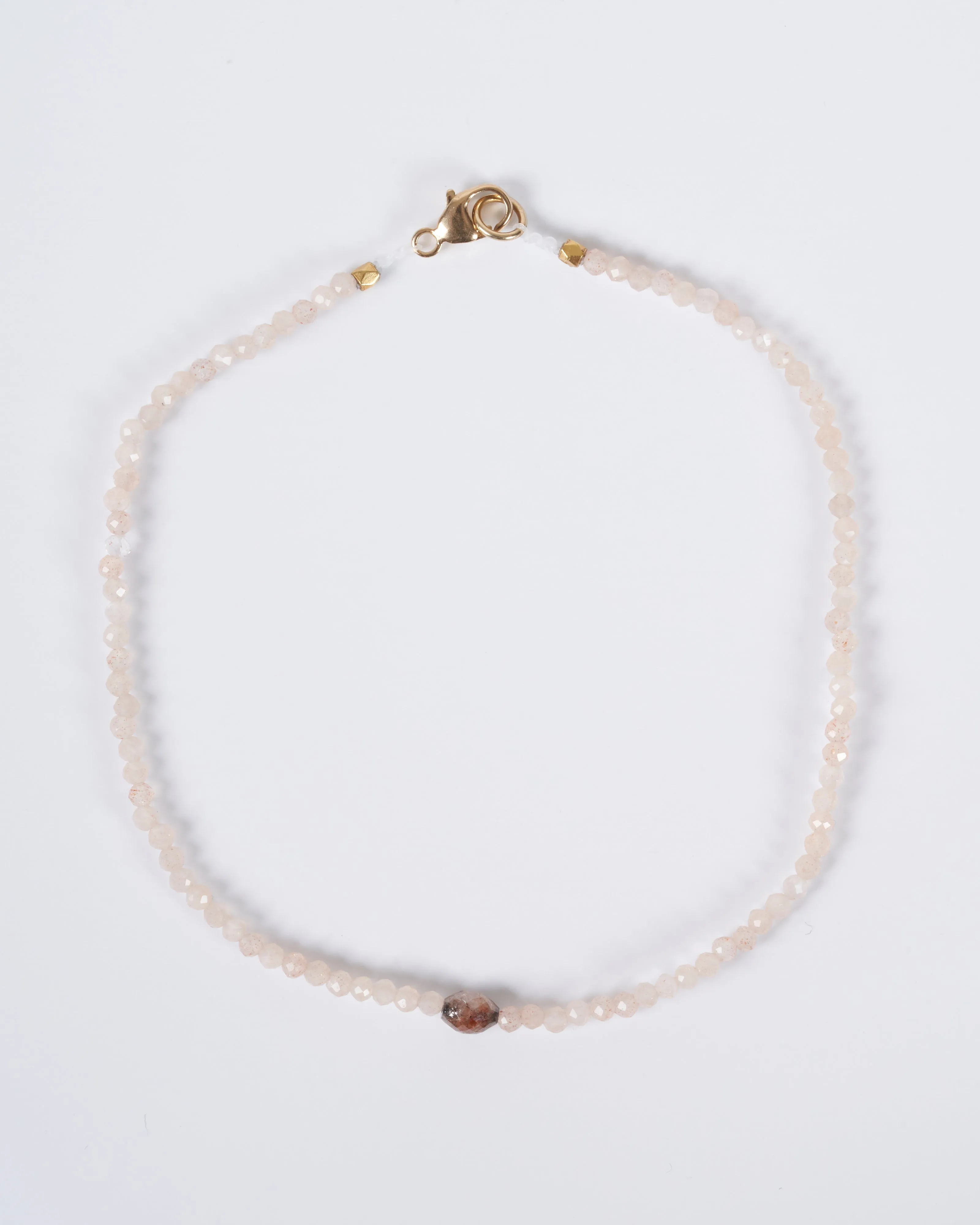 peach moonstone woth rose diamond 9k clasp - peach