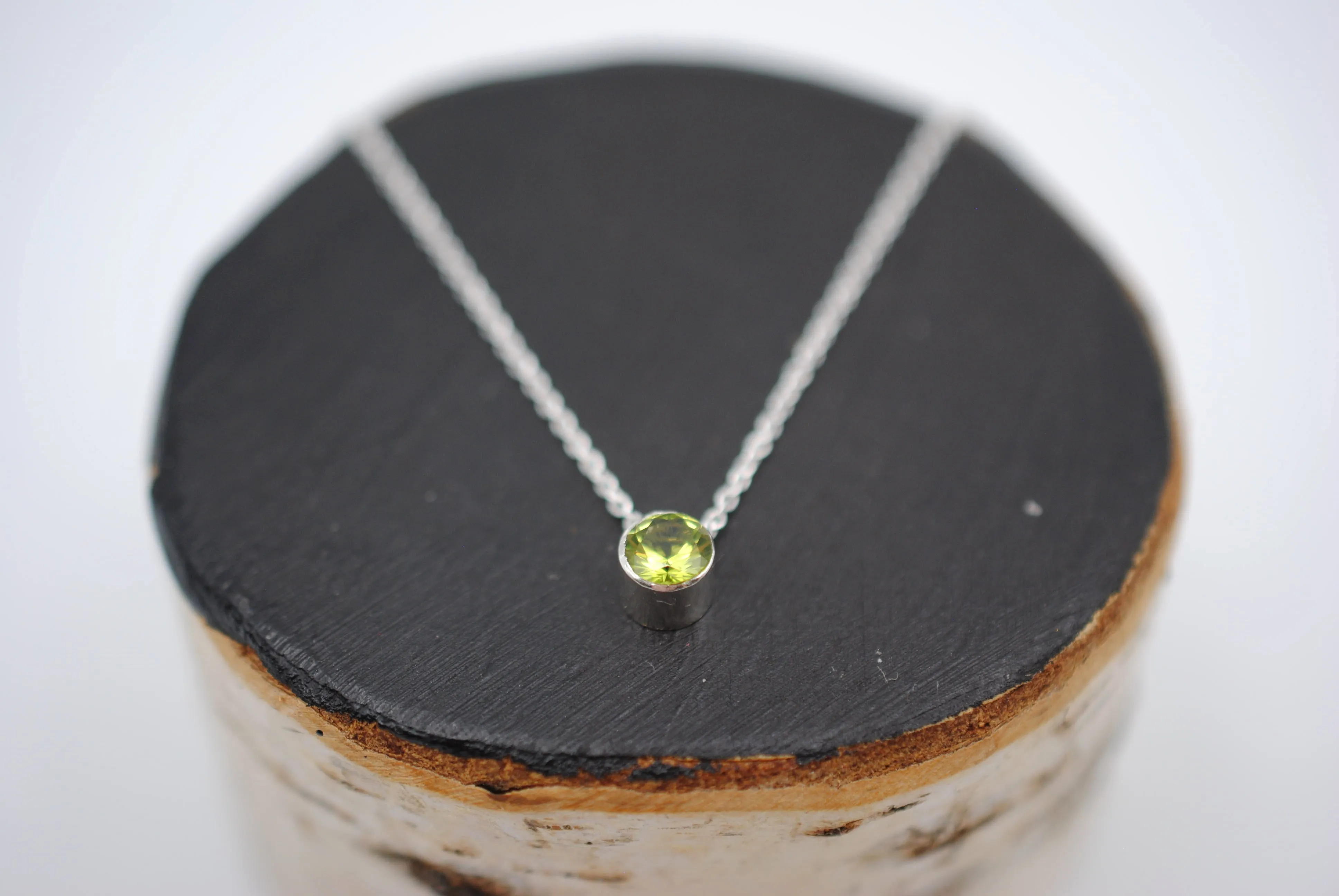 Peridot Bezel Setting Silver Pendant Necklace