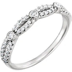 Platinum 1/6 CTW Diamond Band