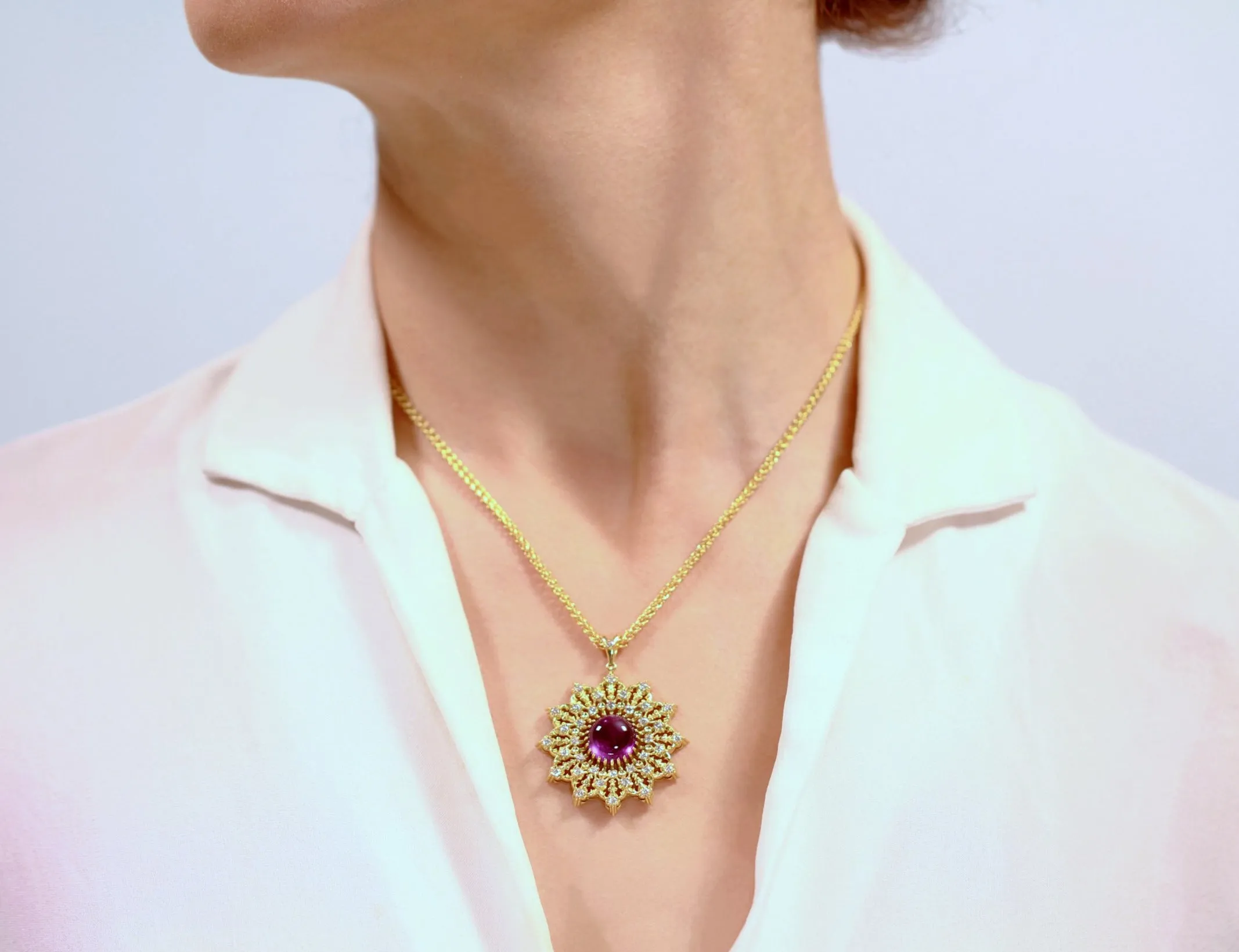 "Amethyst Star" Pendant with Diamonds in 18K Yellow Gold