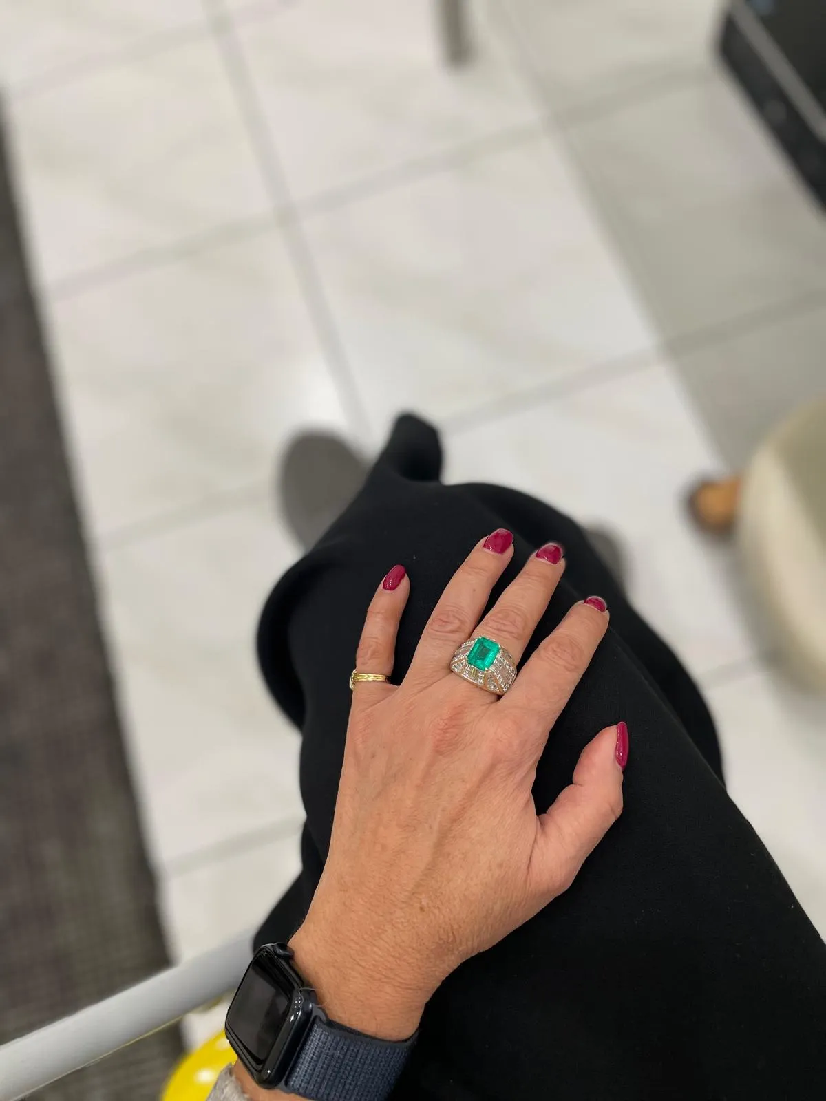 Retro Certified Colombian Emerald Diamond Cocktail Gold Ring