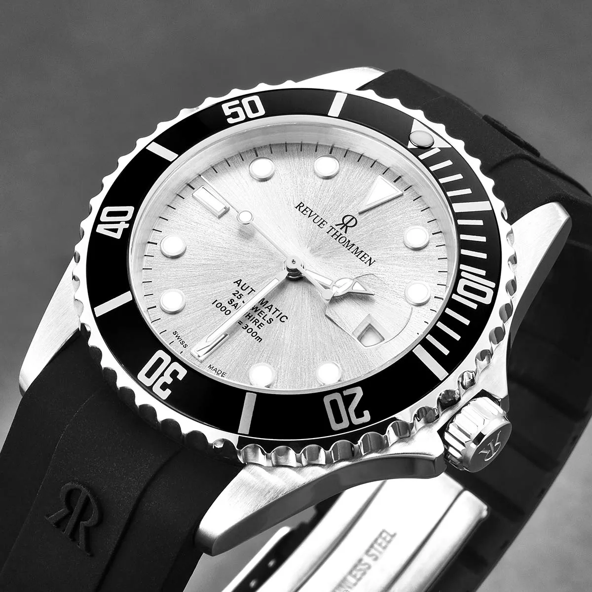 Revue Thommen Men's 'Diver' Silver Dial Rubber Strap Swiss Automatic Watch  17571.2827