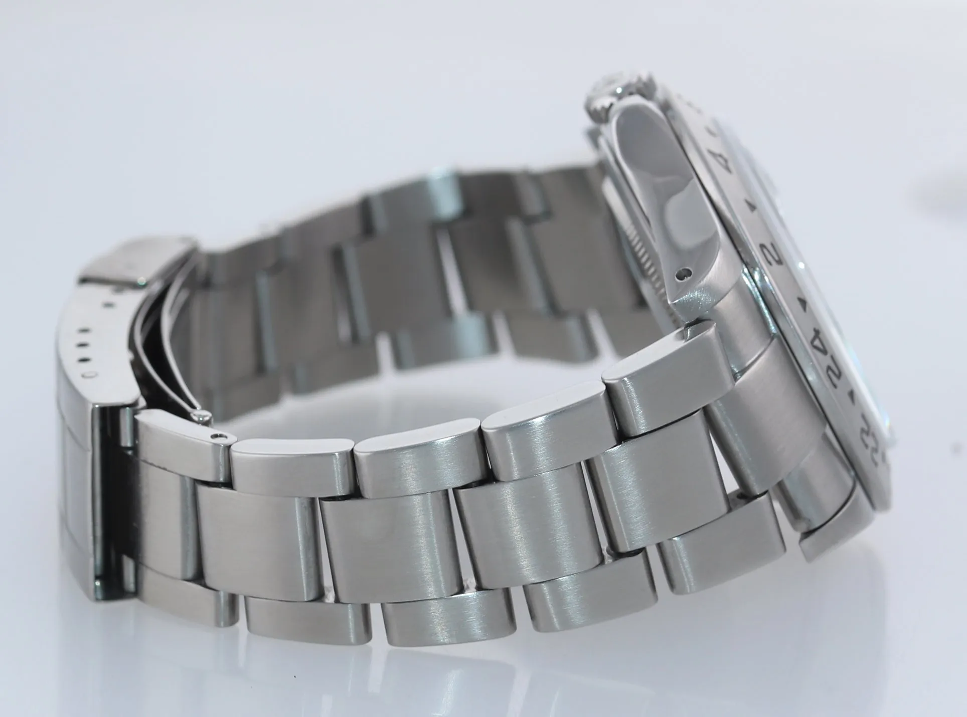 Rolex Explorer 2 16570 Steel White Polar GMT TRITIUM Dial 40mm Watch Box