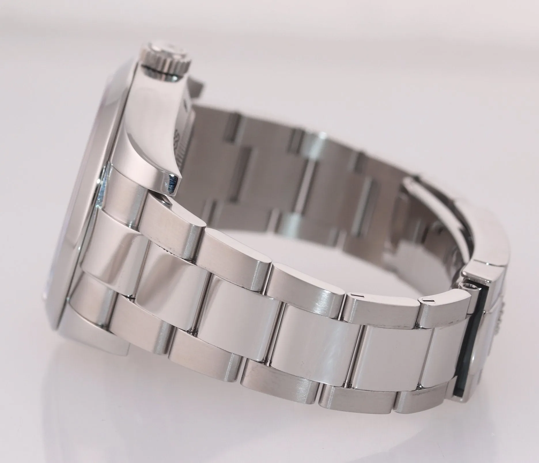 Rolex Milgauss 116400 White Orange 40mm Steel Anti-Magnetic Watch Box