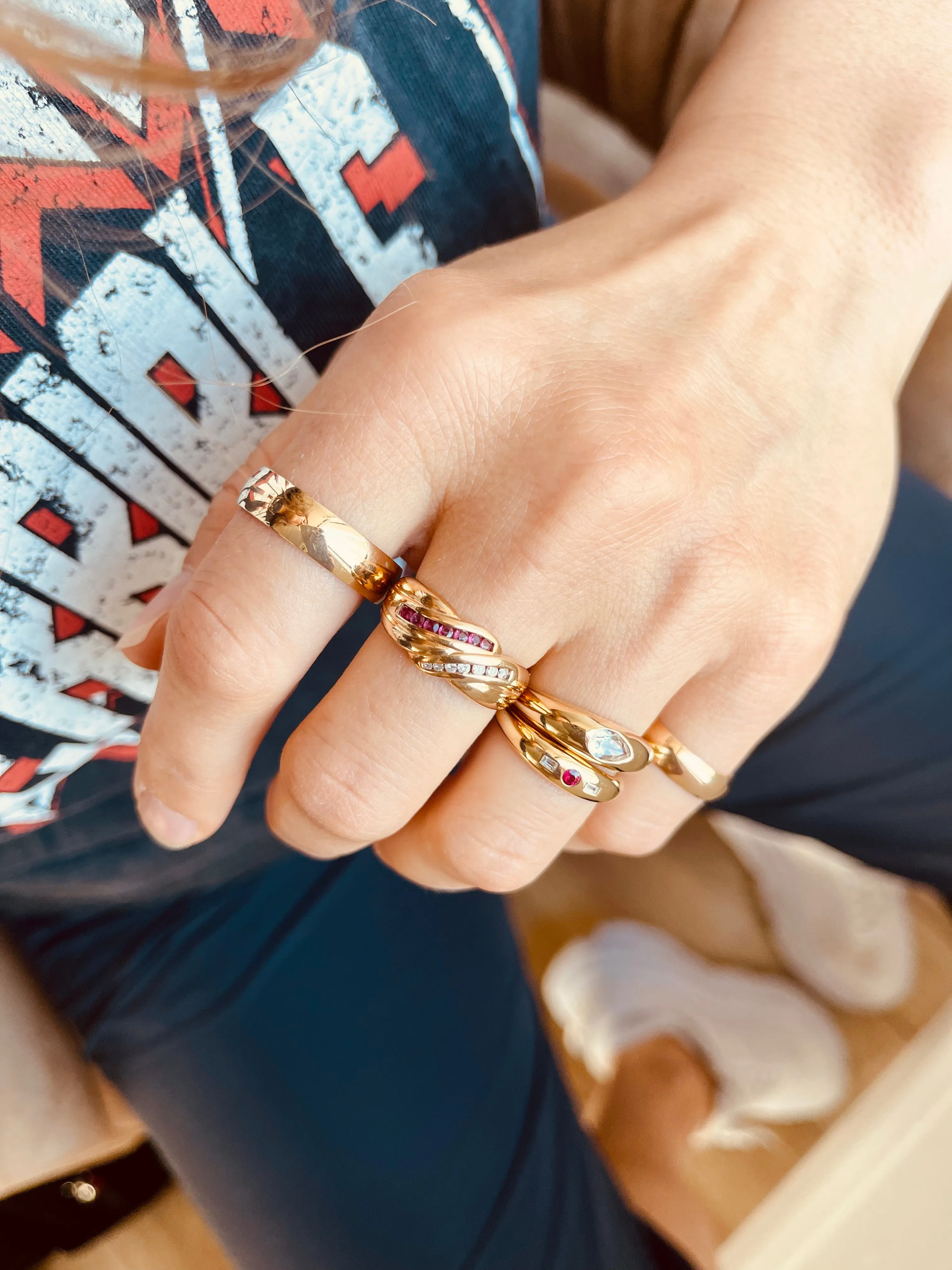 ROME STACKING RING -EMERALD