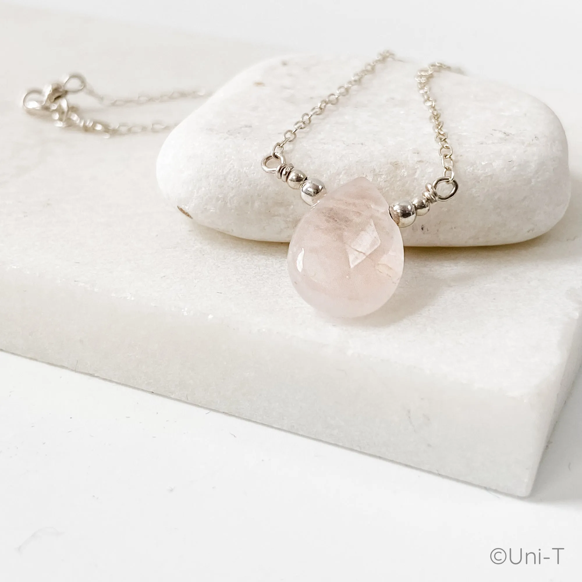 Rose Quartz Gemstone Necklaces