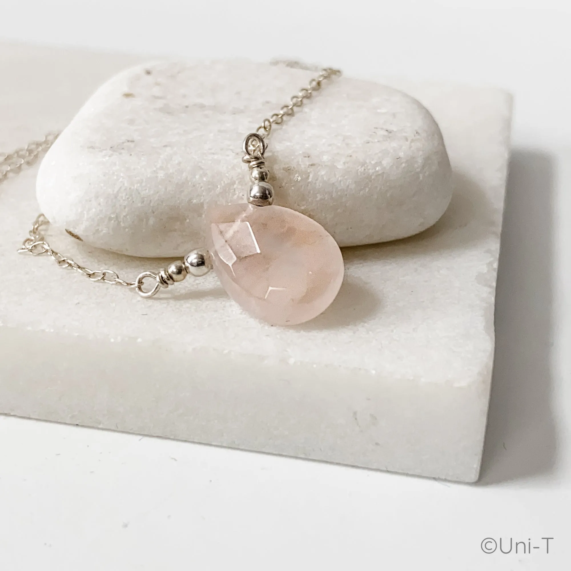 Rose Quartz Gemstone Necklaces