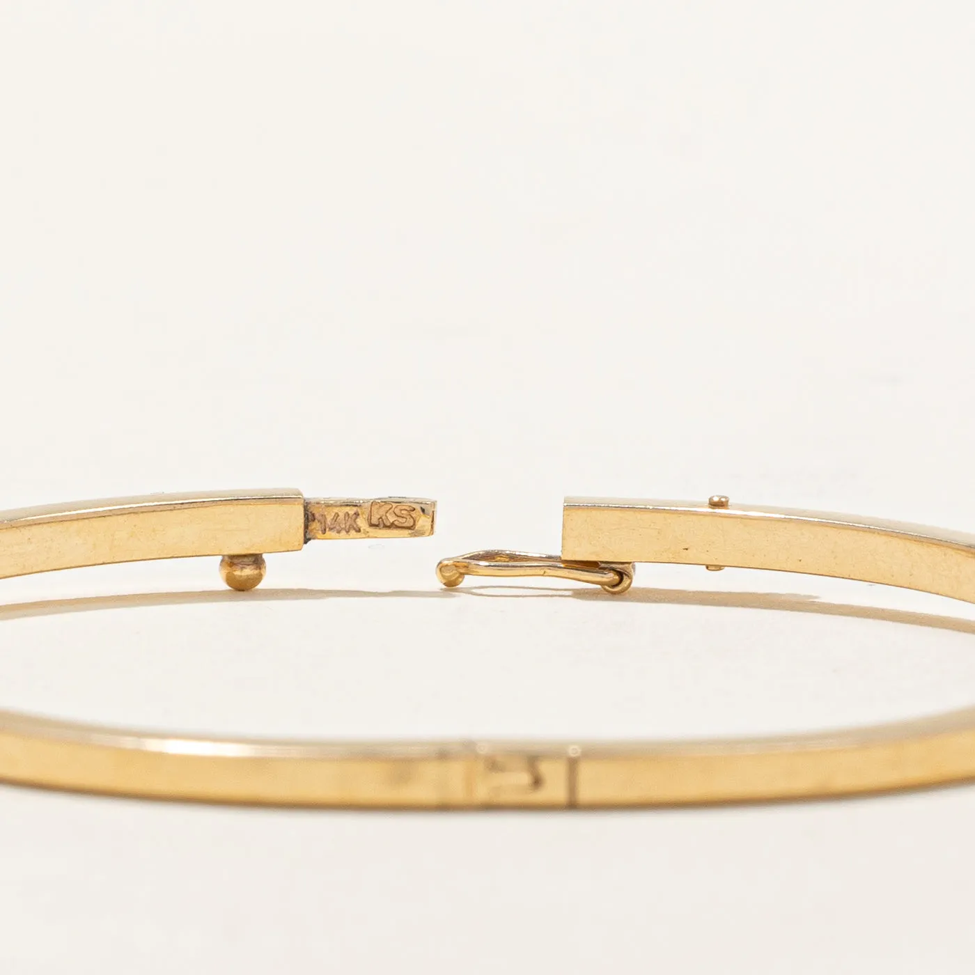 Sapphire & Diamond Bangle | 0.62ctw 0.28ctw | 7" |