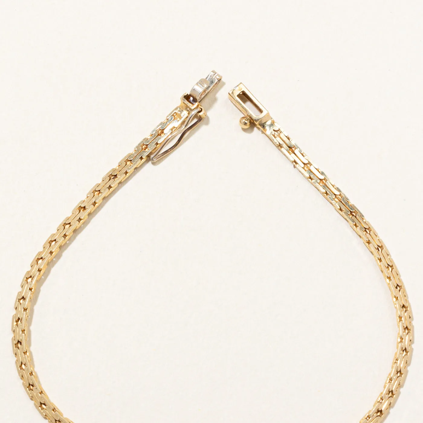 Sapphire & Diamond Pendant Bracelet | 0.75ctw, 0.11ctw | 7" |
