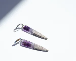 SS Chevron Amethyst Dagger Dangle Earrings with Hammered Earwire