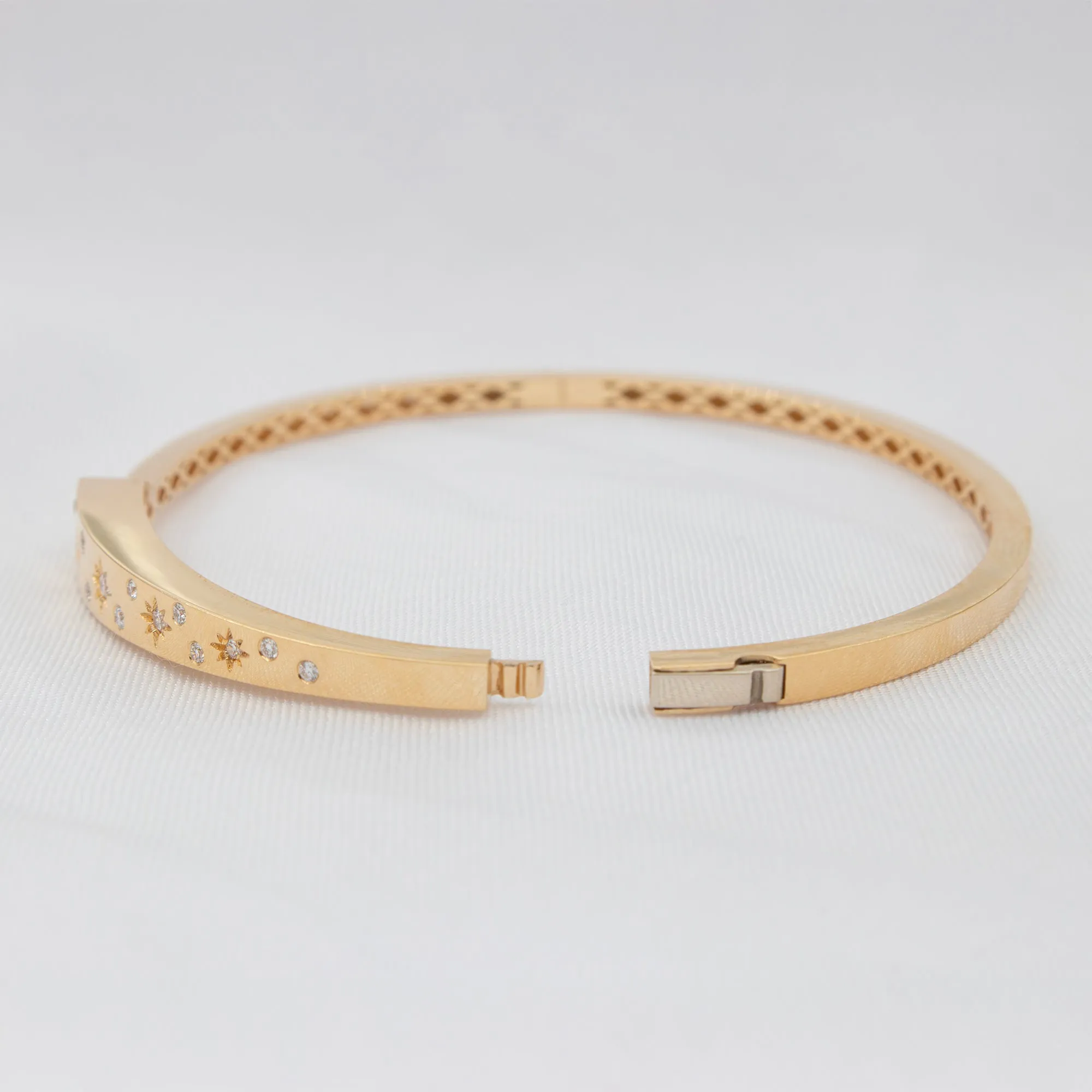 Starburst Diamond Bangle Bracelet