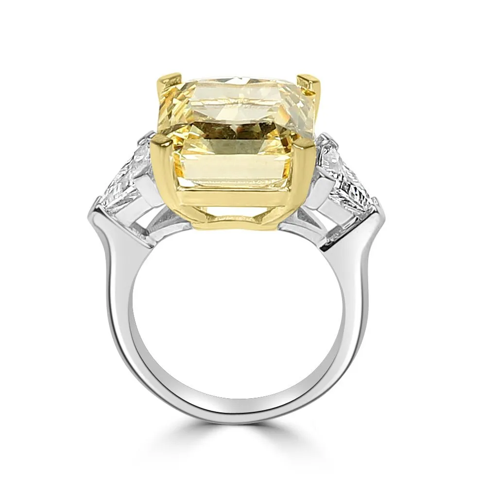 Three stones Cubic Zirconia Engagement Ring. 803R100