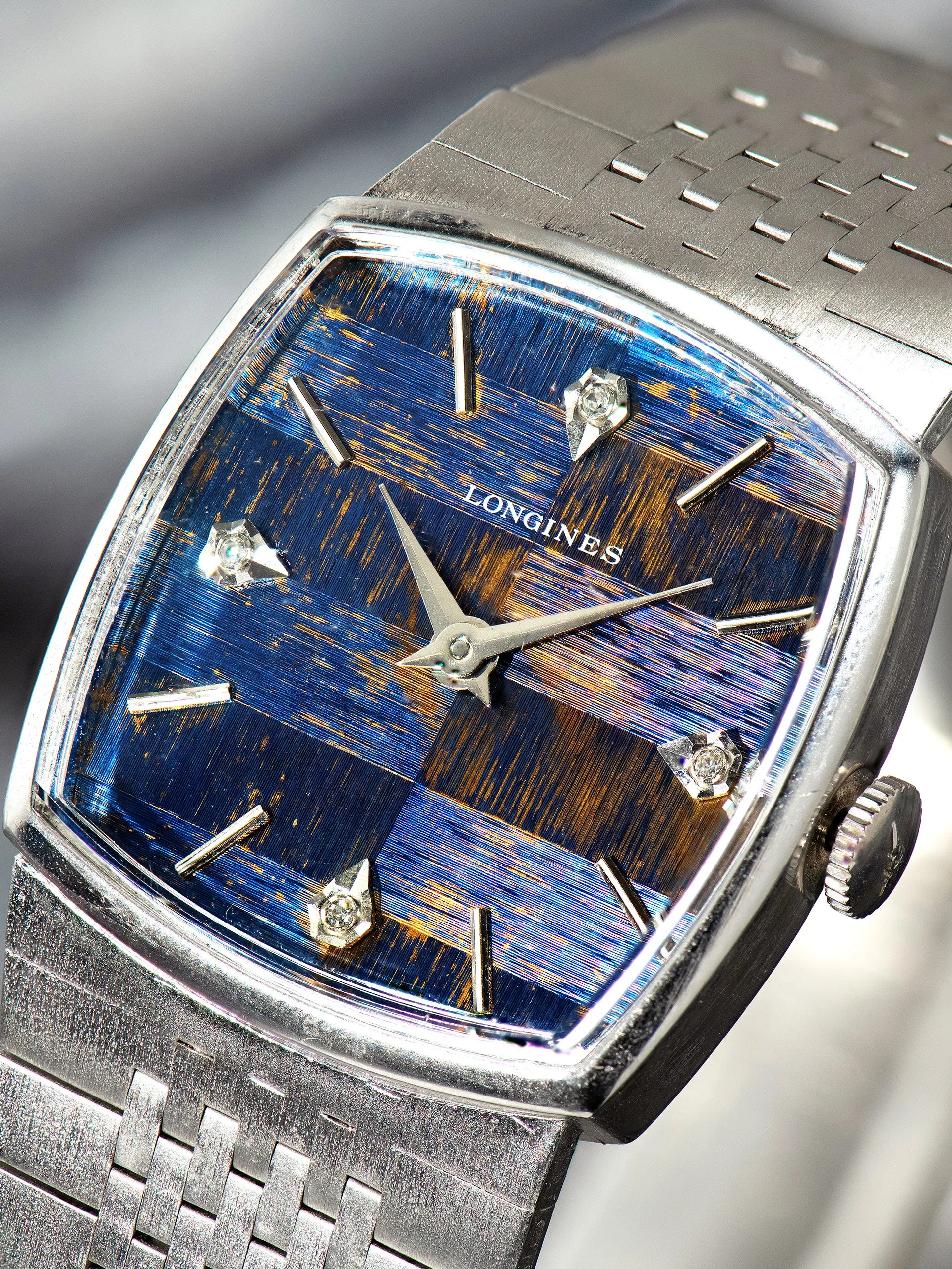 Tropical 1960s Longines Stainless Steel Bracelet Watch "Cal. 18L" (Ref. 1075) Blue "Mosaic" Diamond Dial