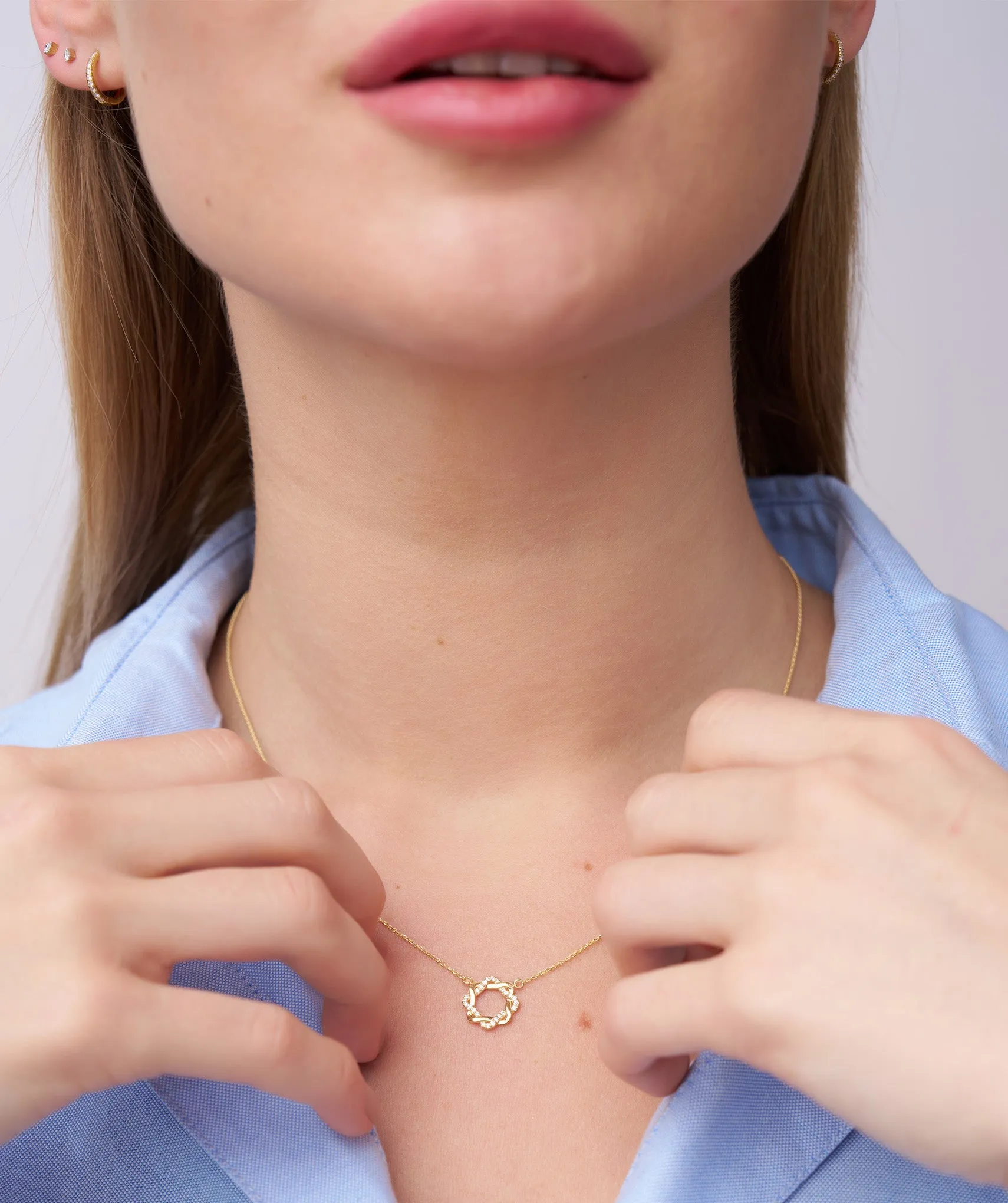 Twisted Gold & Diamond Necklace