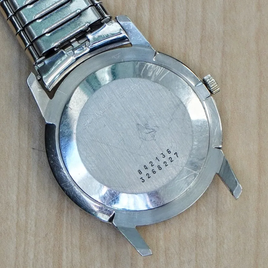 UNIVERSAL GENEVE Dress Watch Ultra-Thin 17 Jewels ALL S.S. Vintage Wristwatch 1-42