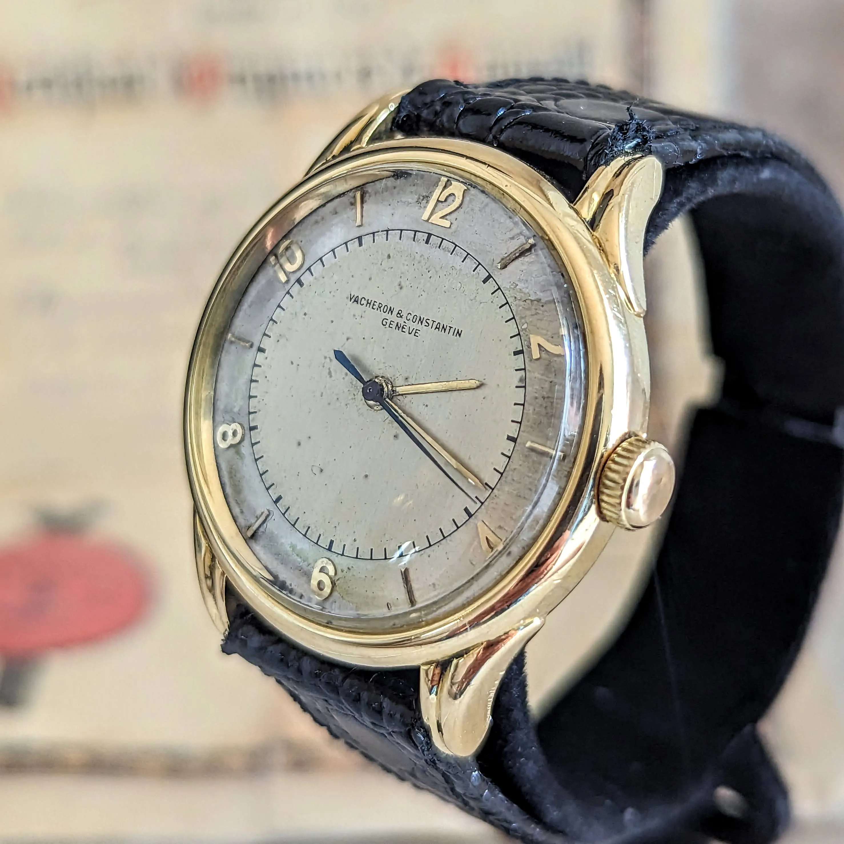 VACHERON & CONSTANTIN Geneve 18K Wristwatch Ref. 4466 Cal. 477/1 Bumper Automatic Watch - Box & Papers