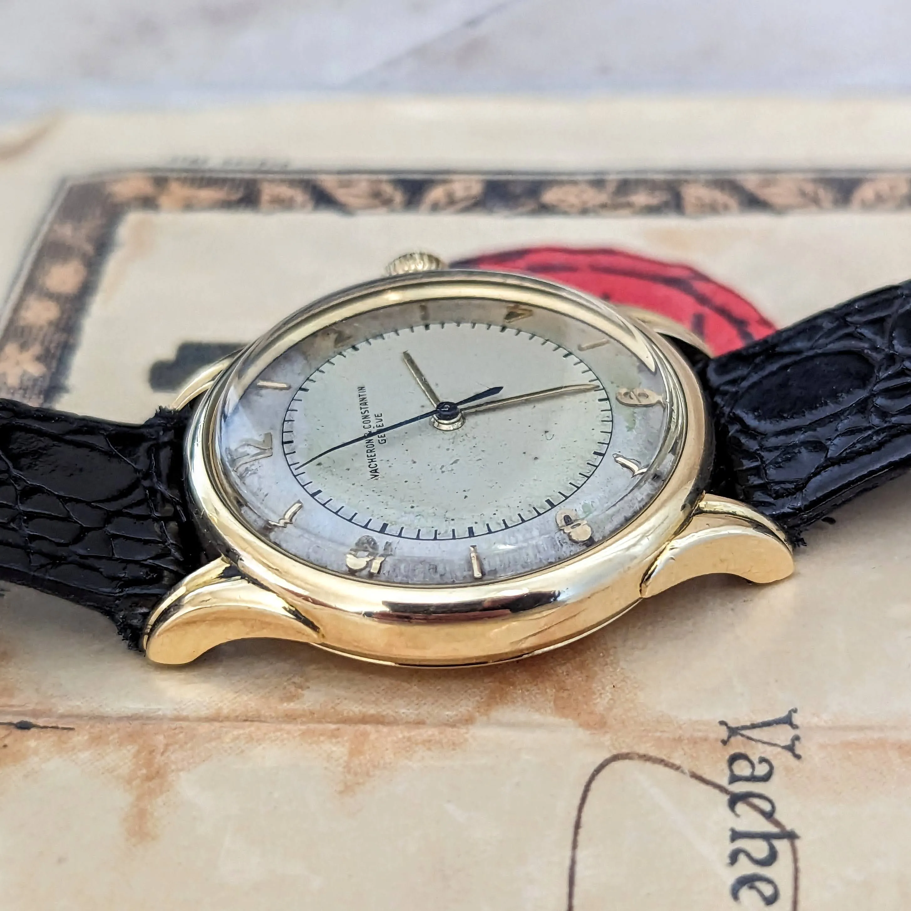 VACHERON & CONSTANTIN Geneve 18K Wristwatch Ref. 4466 Cal. 477/1 Bumper Automatic Watch - Box & Papers