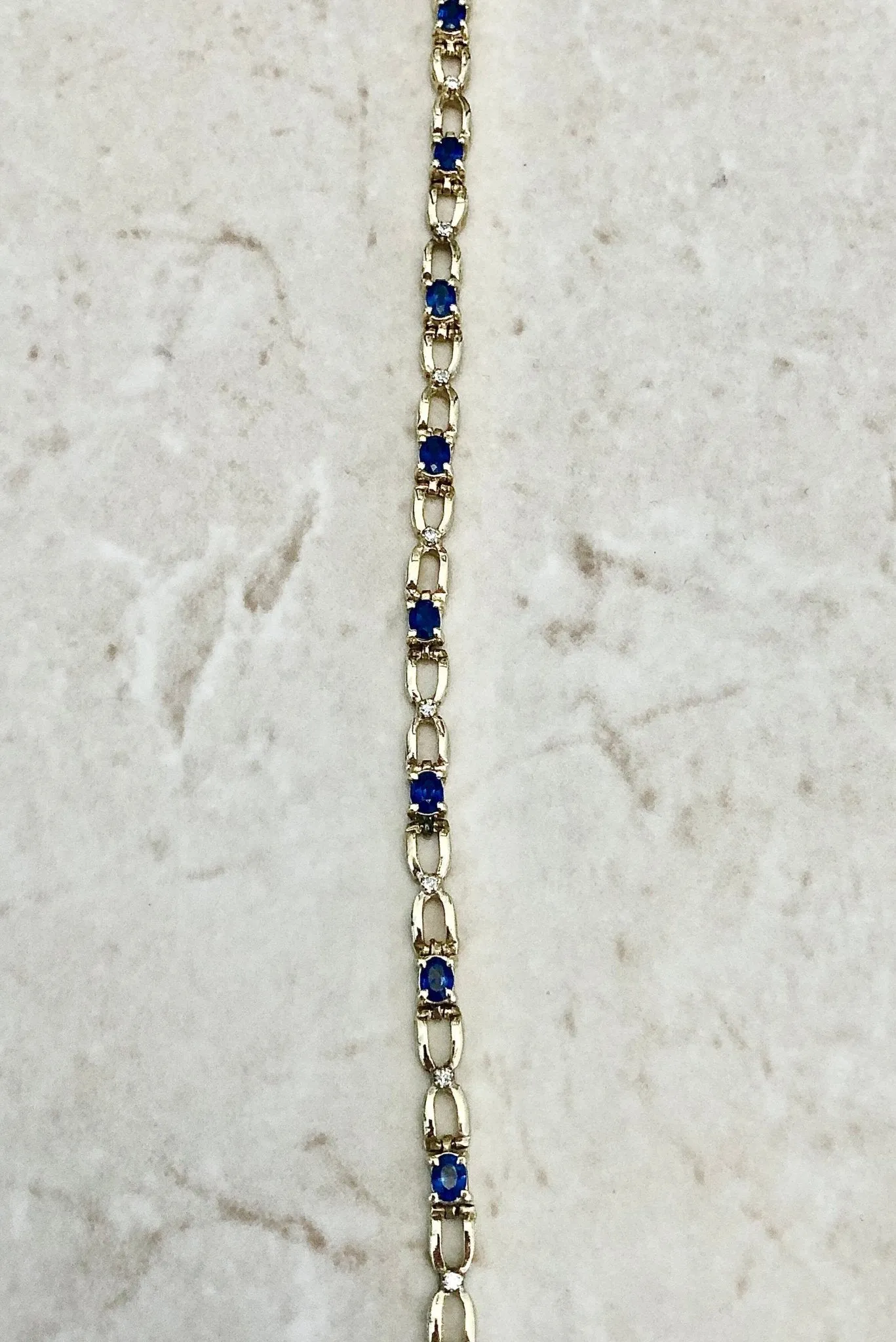 Vintage 14 Karat Yellow Gold 2.45 Carats Sapphire & Diamond Bracelet