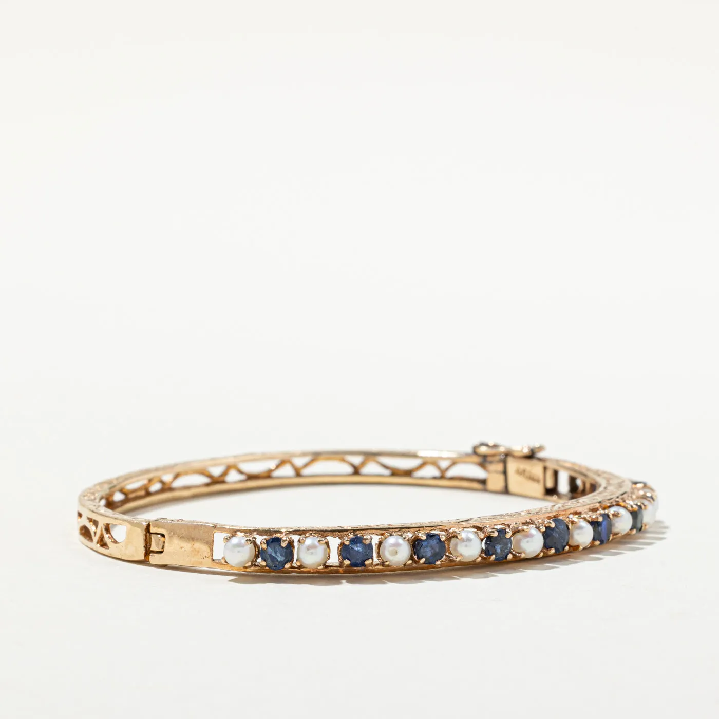 Vintage Blue Sapphire & Pearl Bangle Bracelet | 1.94ctw, 3.00-3.50mm |