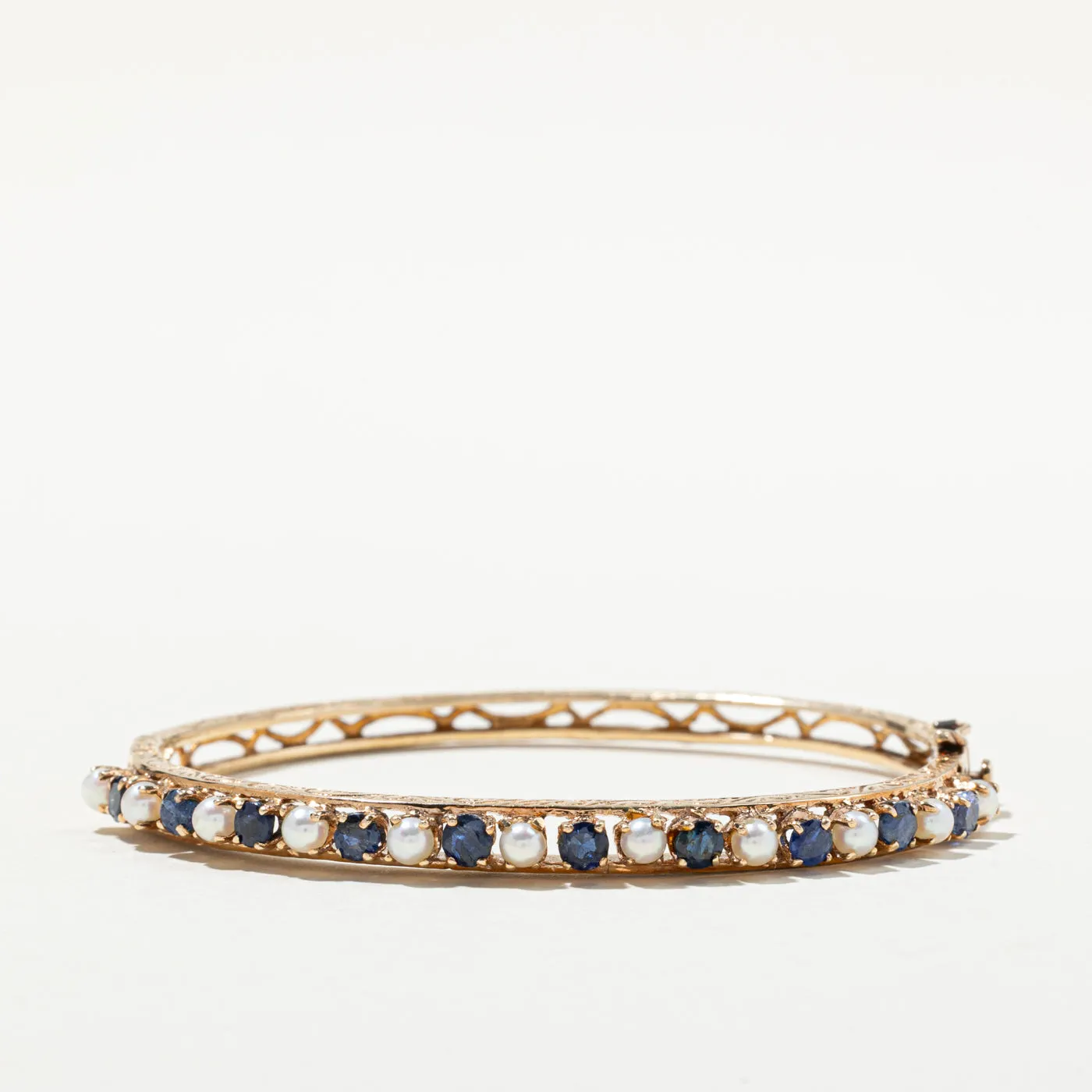 Vintage Blue Sapphire & Pearl Bangle Bracelet | 1.94ctw, 3.00-3.50mm |