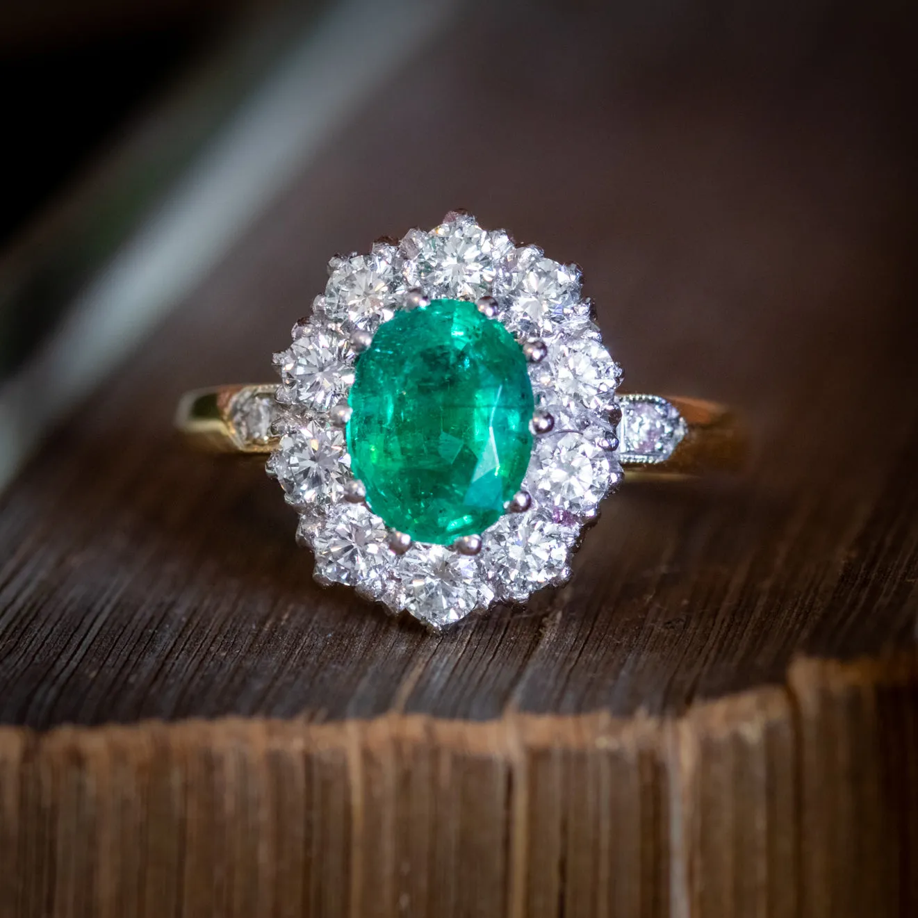 Vintage Emerald Diamond Cluster Ring 18Ct Gold Platinum Circa 1930