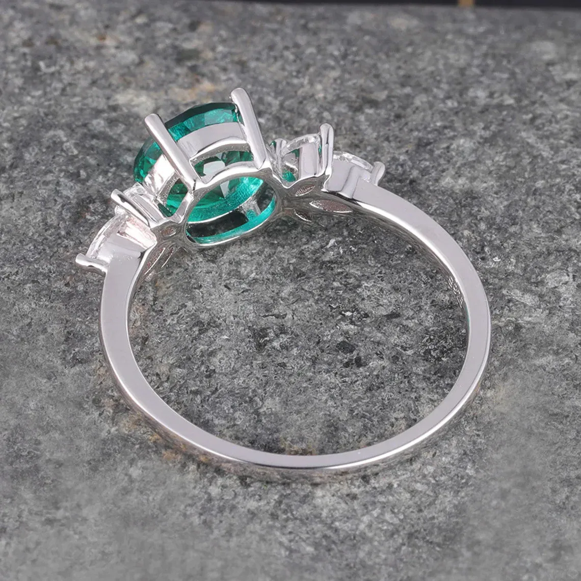 Vintage Emerald Diamond Engagement Ring Round Cut Diamond Promise Ring