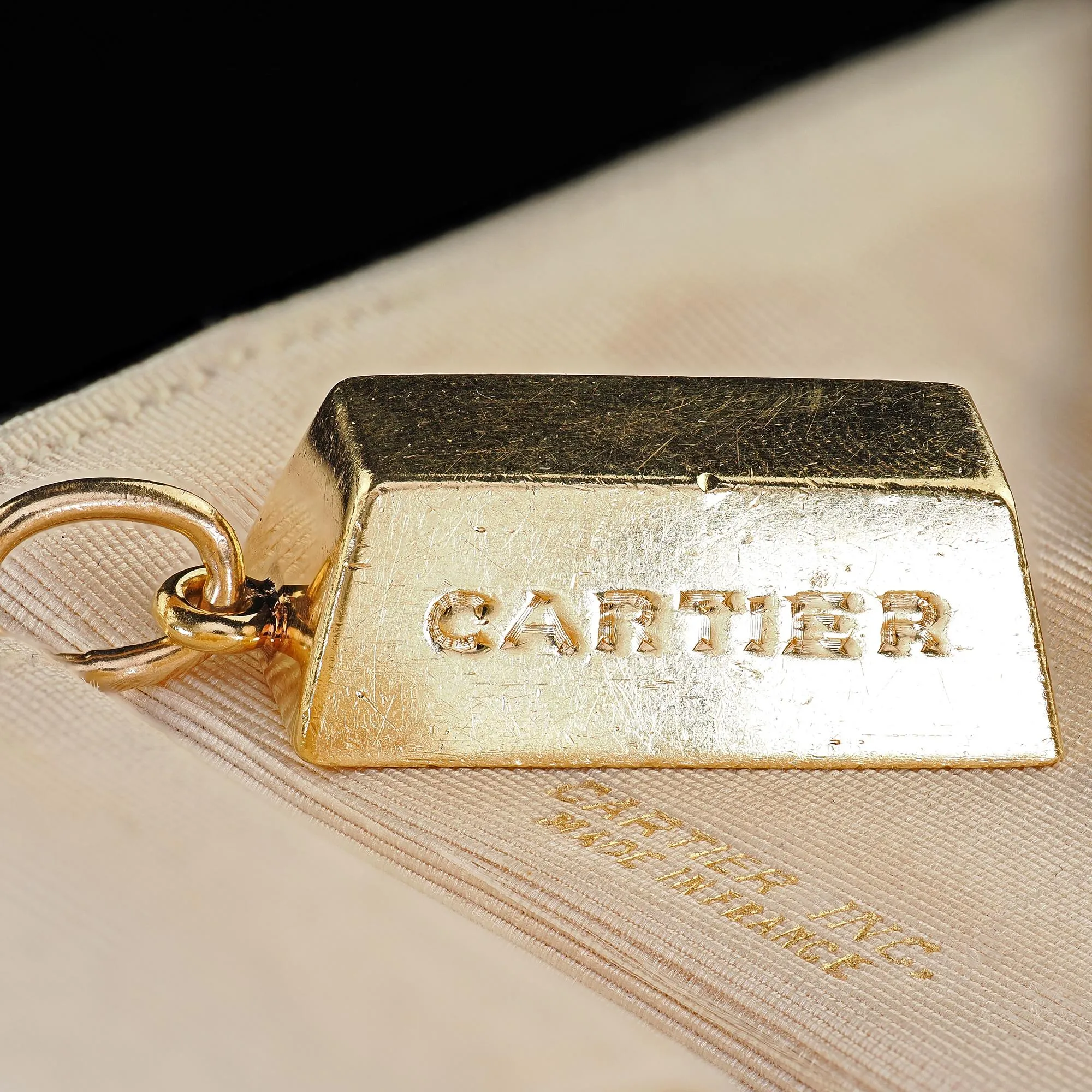 Vintage Estate Cartier 18K Yellow Gold 1 OZ Bar Pendant